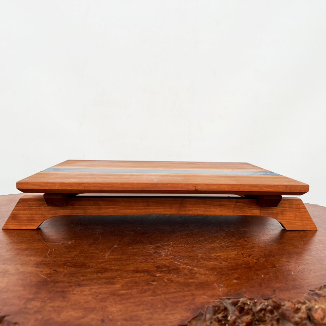 15" Handmade Display Table with River Effect No. TSM1c