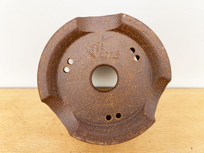 6-Inch Handmade Round Jack Hoover Ceramic Pot (No. 414)