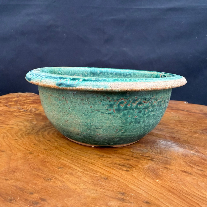 5.75 inch Tokoname round glazed bonsai pot with rolled rim front view