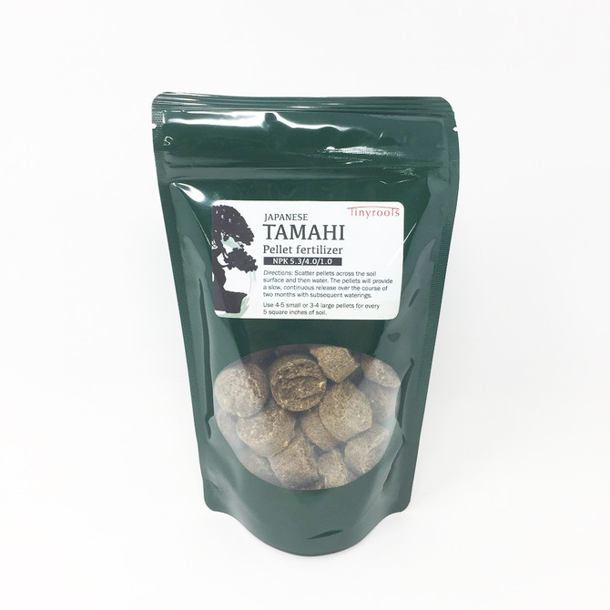 Japanese Tamahi Bonsai Fertilizer Pellets. Specially designed for coniferous bonsai. Available to In Medium and Large Pellets. 