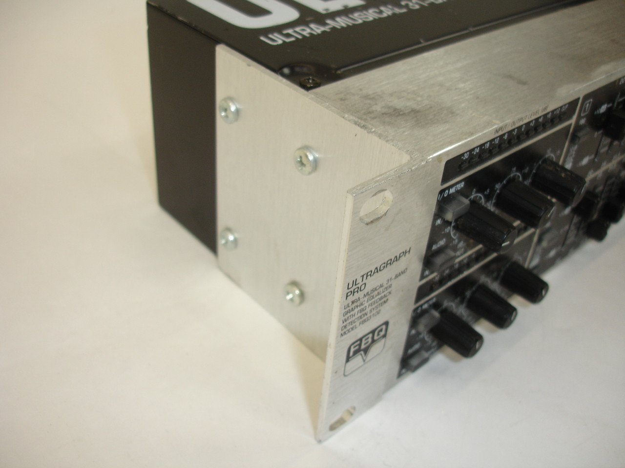 BEHRINGER 31バンド グラフィックイコライザー FBQ3102 Behringer | Product | FBQ3102HD