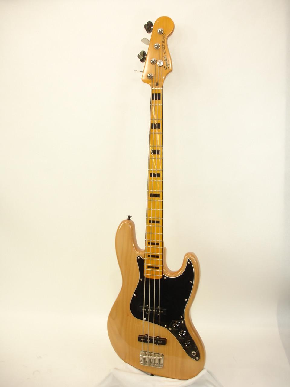 2021 Squier Classic Vibe '70s Jazz Bass Maple Fingerboard, Natural
