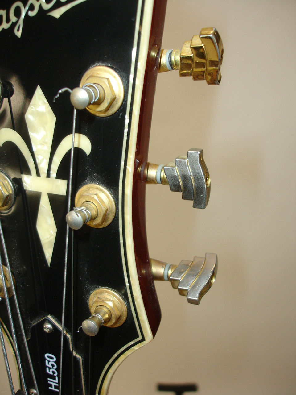Hagstrom HL550 Hollow-Body Jazz Electric Guitar, Matte Natural