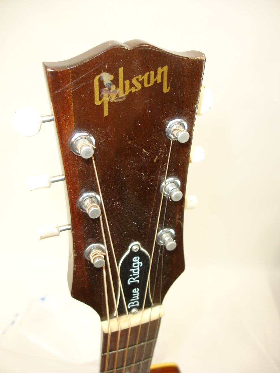 Vintage 1969 Gibson Blue Ridge Acoustic Guitar, Natural w/ Case