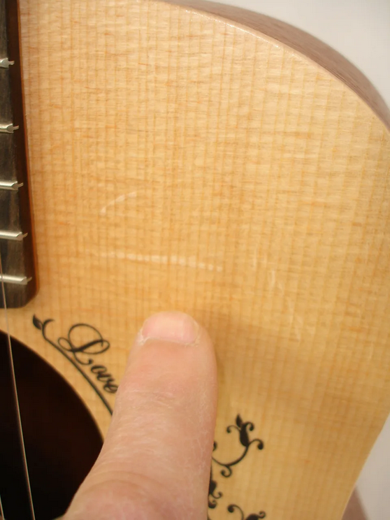 Taylor TS-BTe Taylor Swift Signature Baby Taylor 3/4 Size Acoustic