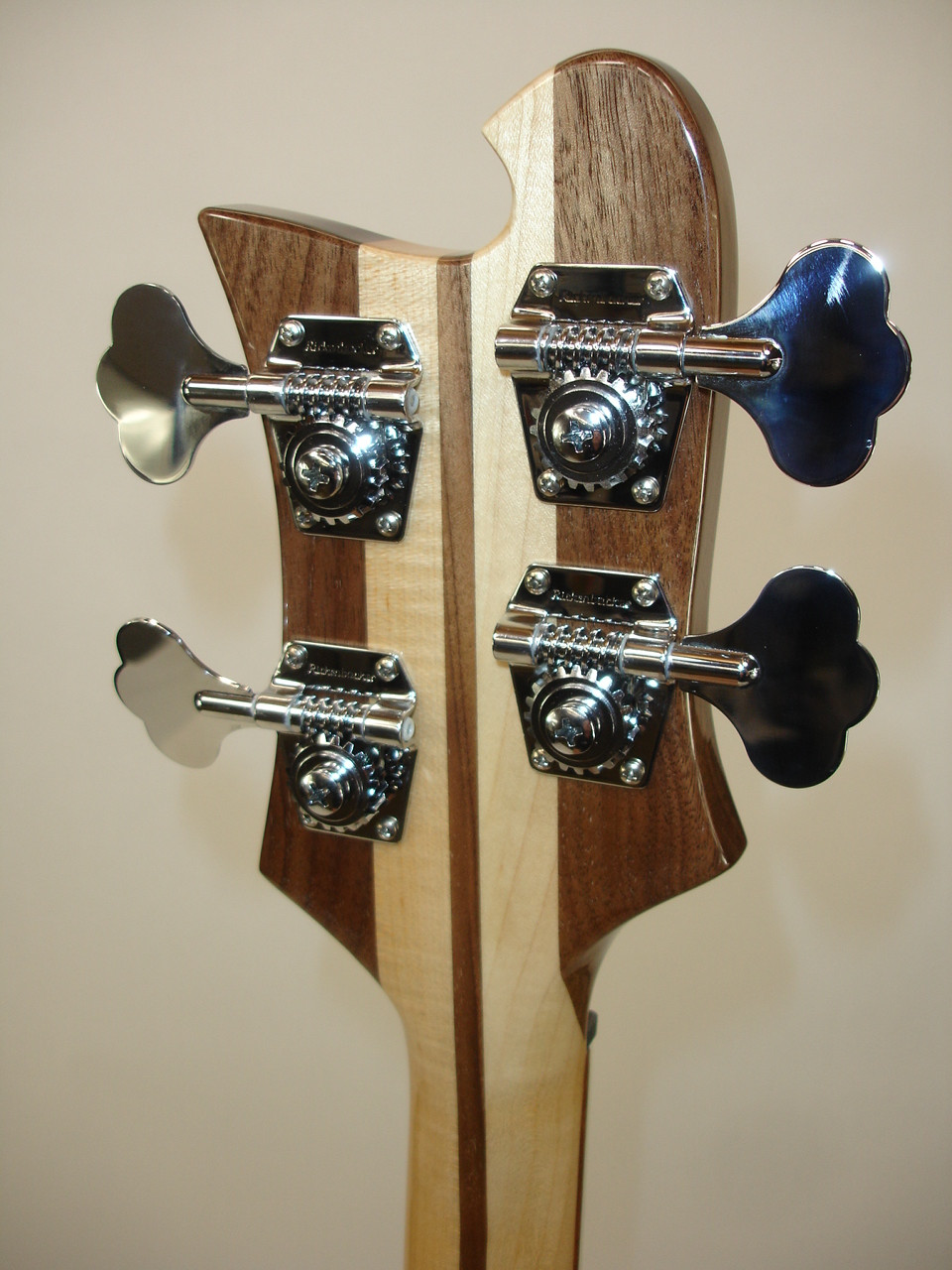 Rickenbacker 4003 Electric Bass Guitar - Maple Glo with Case