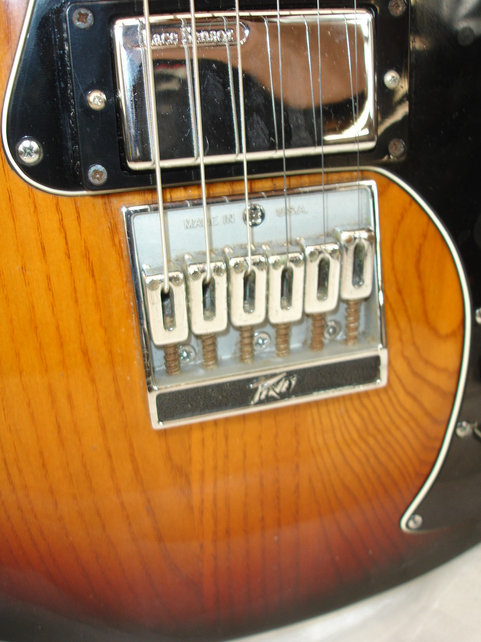 Vintage 1983 Peavey T-60 Electric Guitar, Sunburst w/ Case