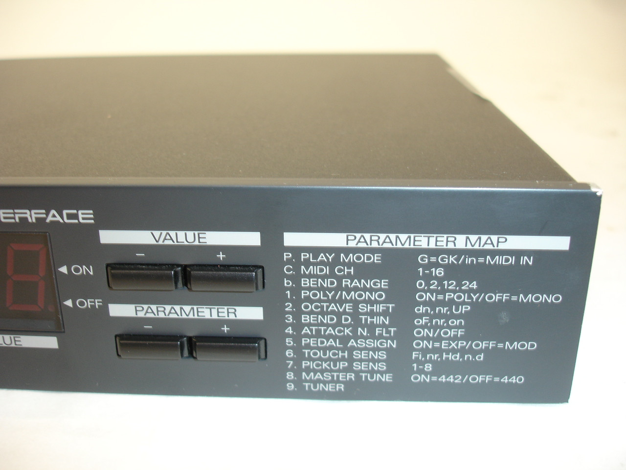 Roland GI-10 ギターMIDIインターフェース Roland Gi-10 GI10 Guitar Midi Interface - Previously Owned