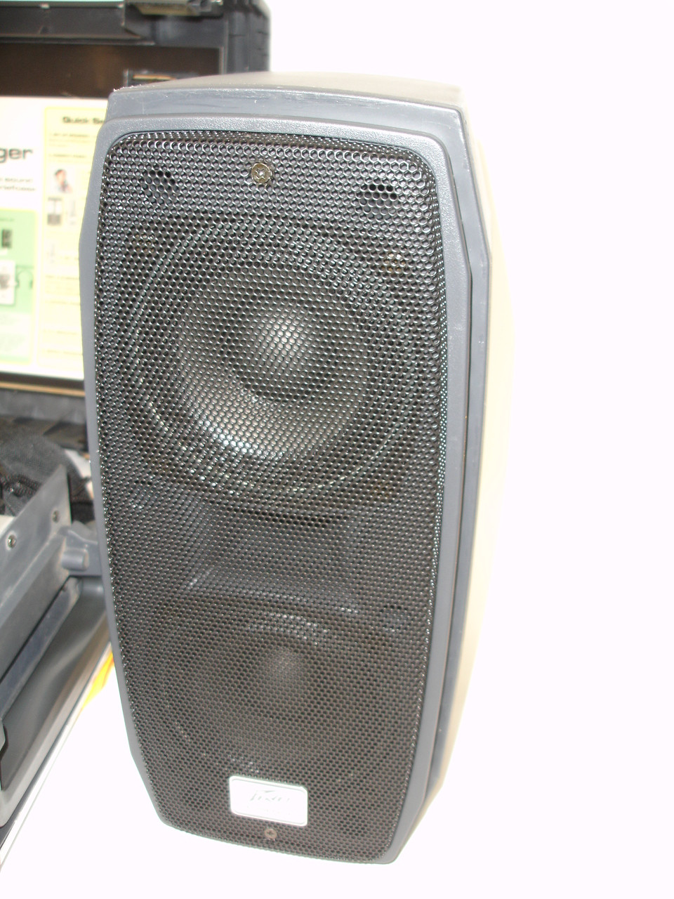 Peavey M100 Messenger Portable 100-Watt PA Sound System
