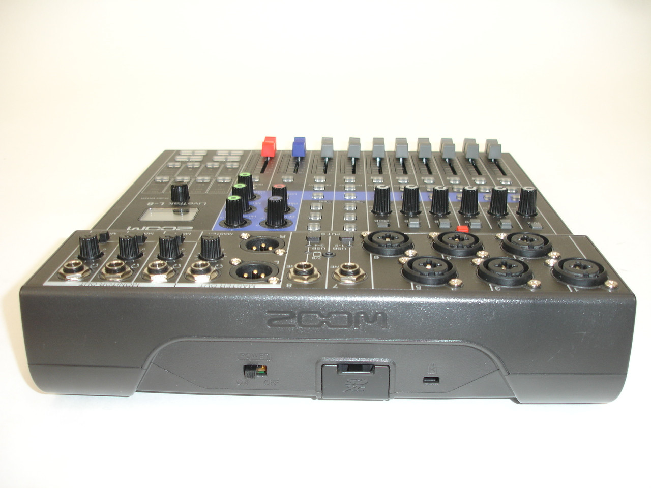 Zoom L-8 LiveTrak 8-channel Digital Mixer / Recorder - Previously