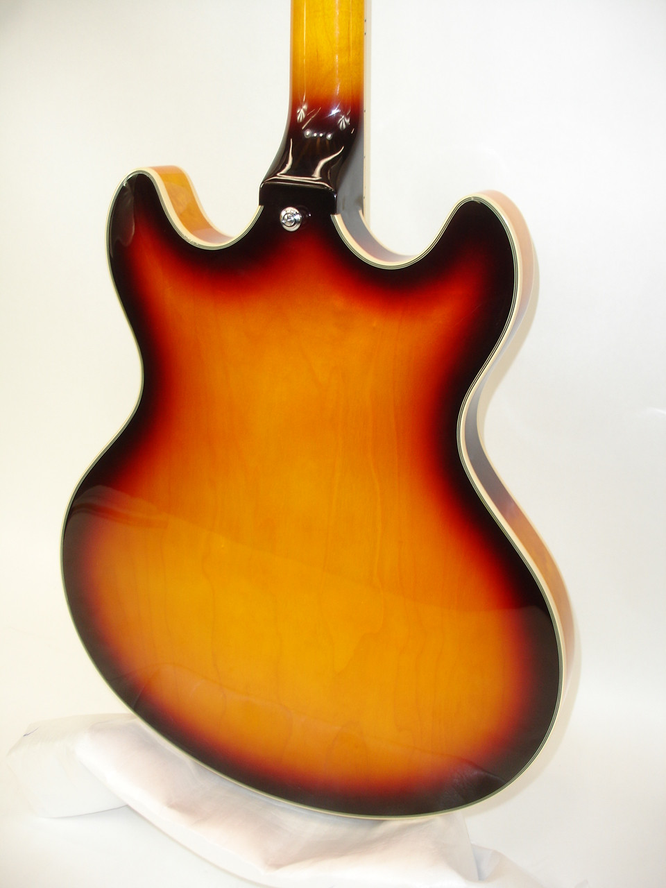 D'Angelico DAPDCVSBCSCB9EX Premier DC Boardwalk (P90s) Semi-Hollow