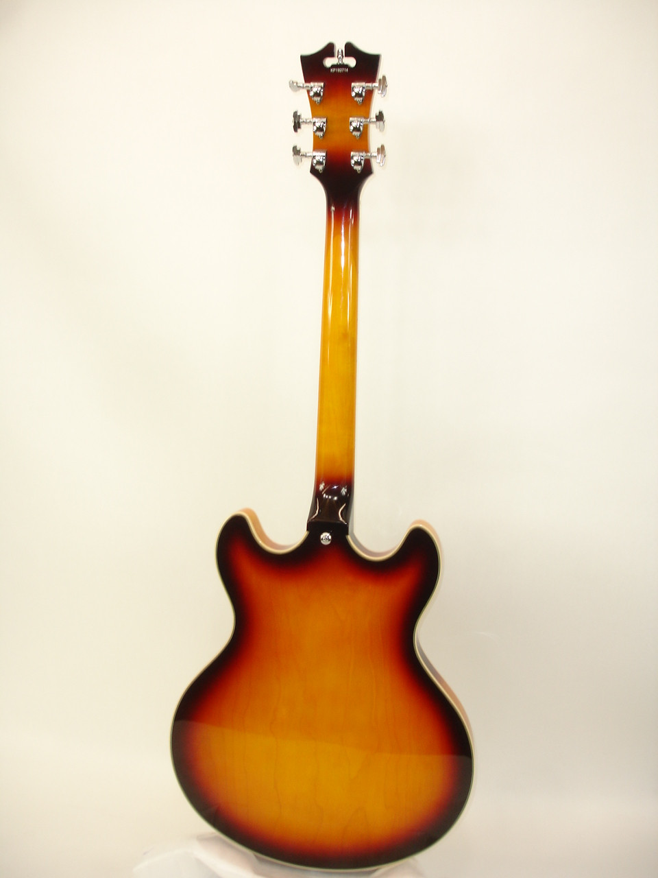 D'Angelico DAPDCVSBCSCB9EX Premier DC Boardwalk (P90s) Semi-Hollow