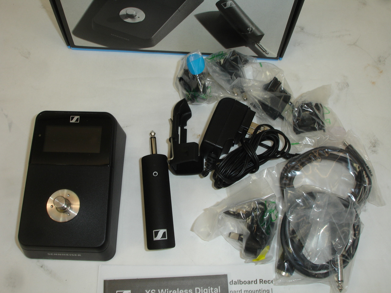 Sennheiser XSW-D Pedalboard Set Digital Wireless Guitar System w