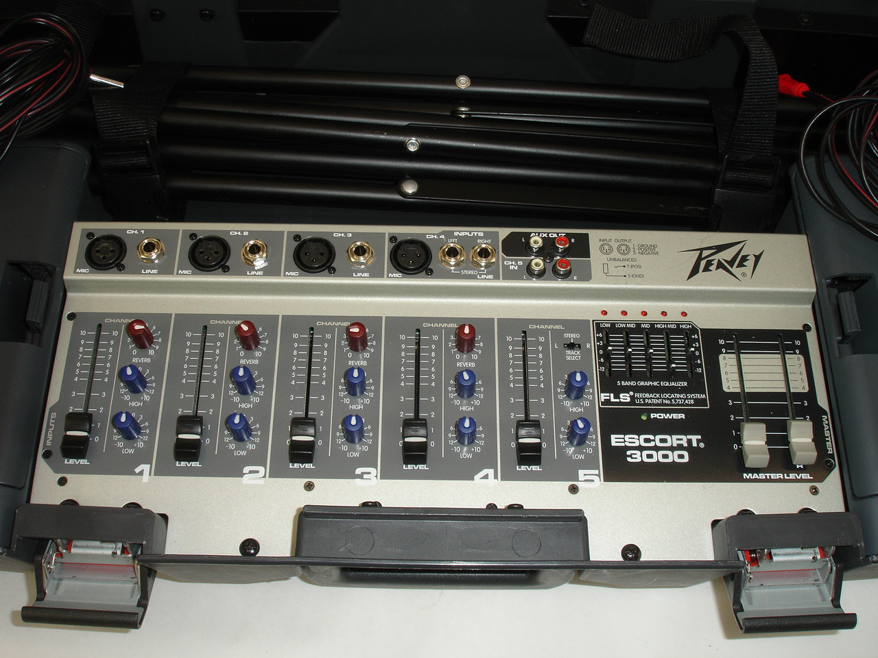 Peavey Escort 3000 Portable PA System - Previously Owned - Bill's