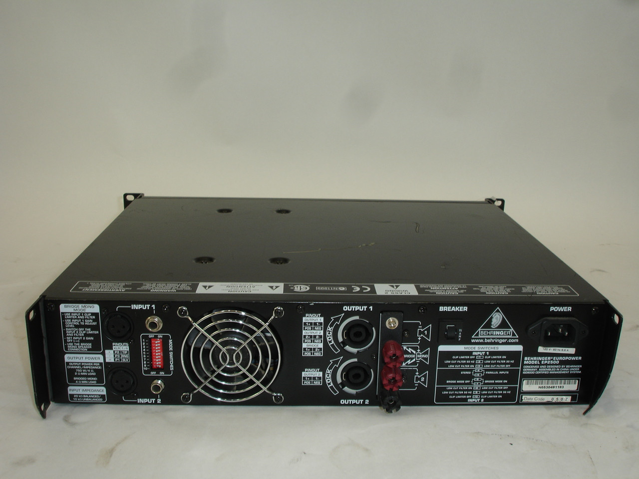 Behringer EP2500 2-Channel Rackmount Power Amplifier - Previously