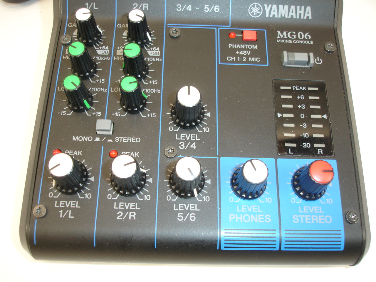 Yamaha MG06 6-Channel Analog Mixer - Previously Owned - Bill's Music