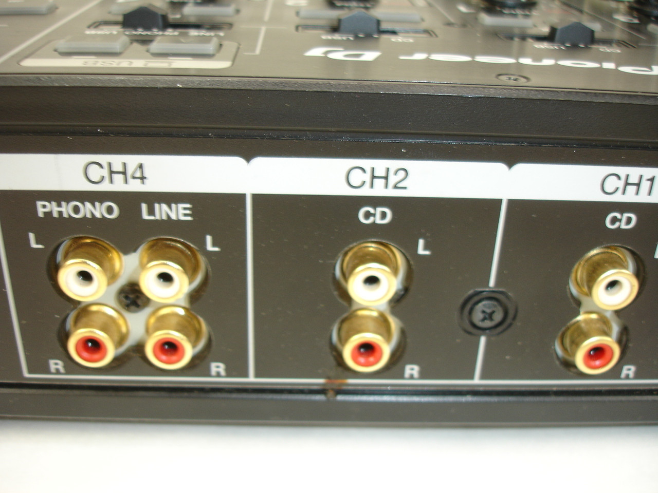 Pioneer DDJ-RZ 4-Channel Rekordbox DJ Controller w/ DeckSaver