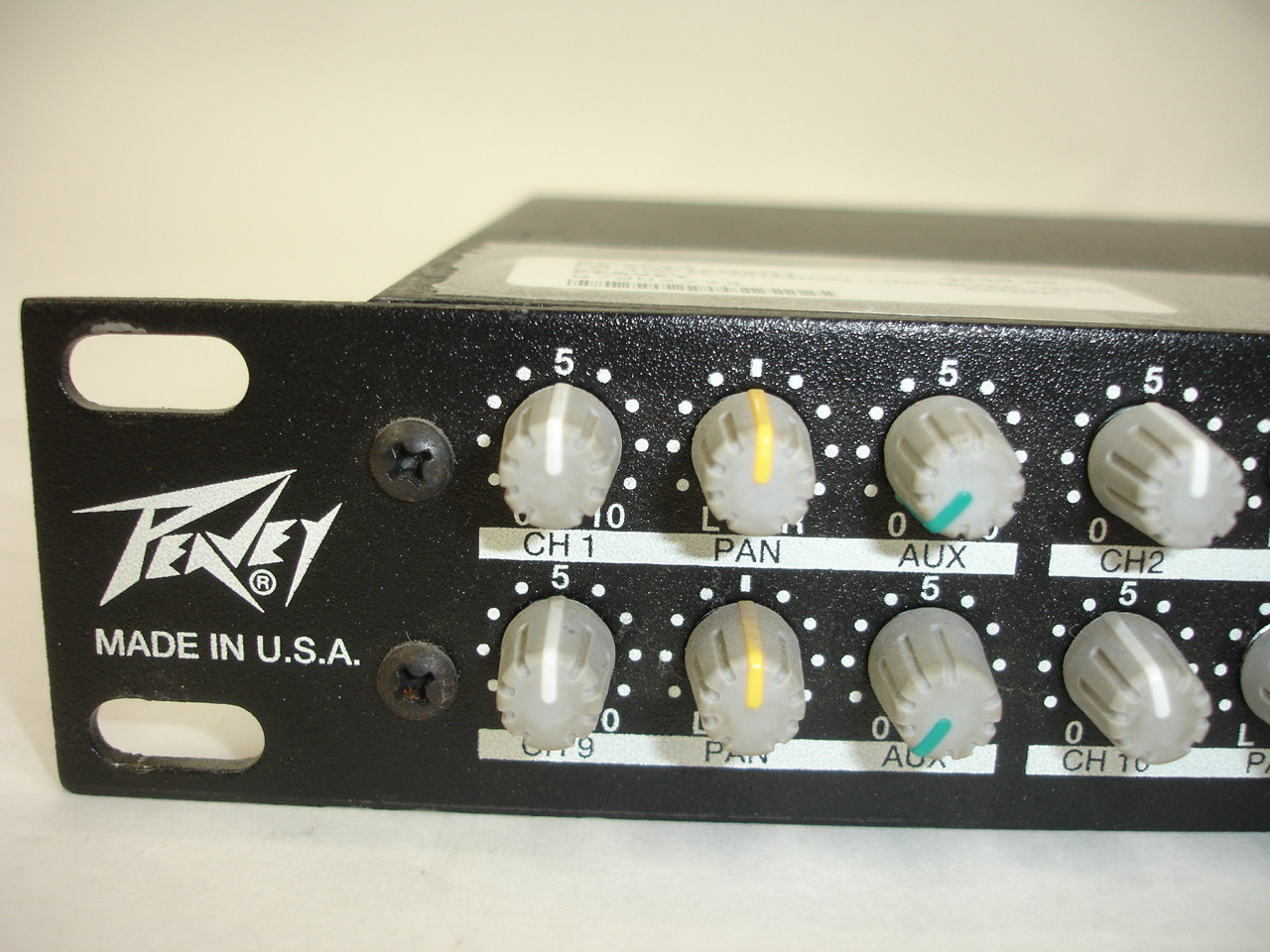 Peavey LM16S 16-Channel Stereo Line Mixer - Previously Owned