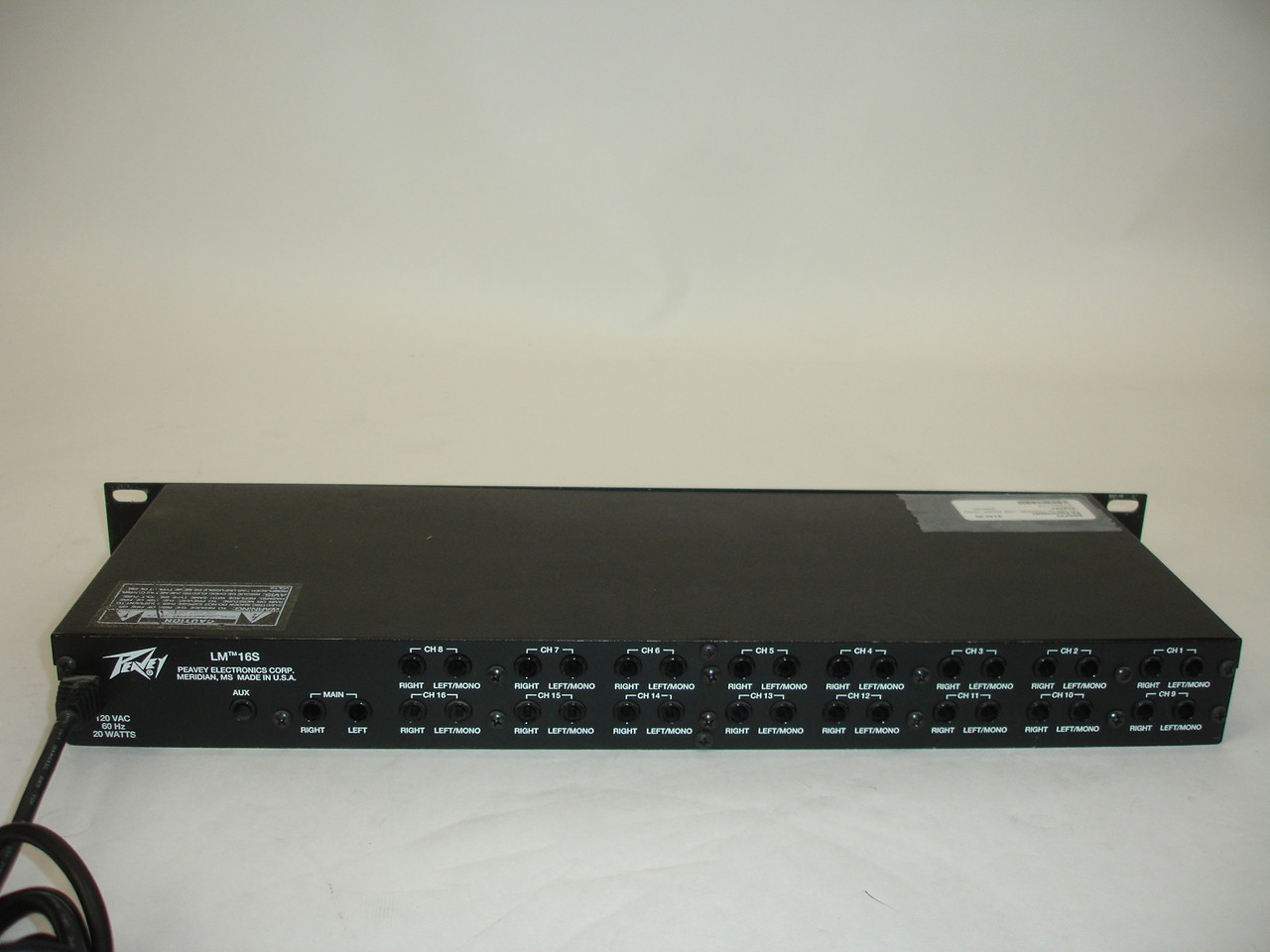 Peavey LM16S 16-Channel Stereo Line Mixer - Previously Owned