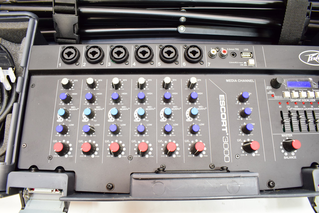 Peavey Escort 3000 Powered Portable PA Speaker System - Previously