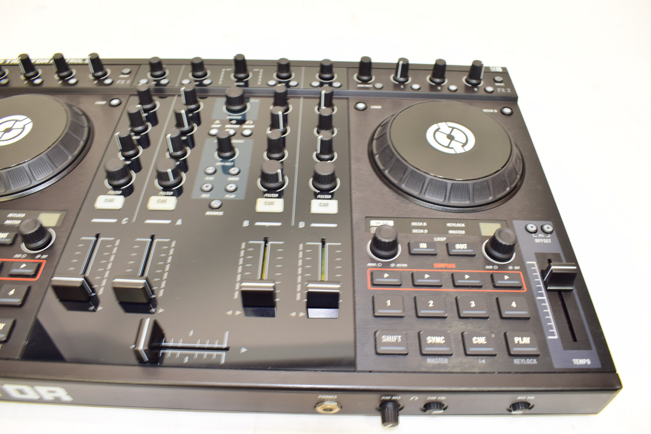 Native Instruments Traktor Kontrol S4 MK1 4-Channel DJ Controller