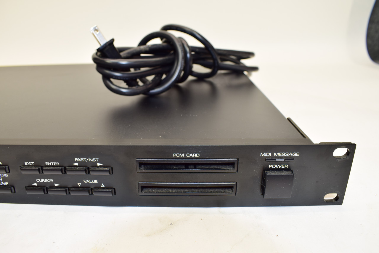 Roland U-220 RS-PCM Sound Module - Previously Owned - Bill's Music