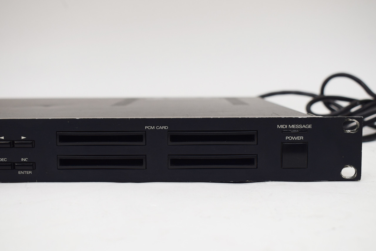 Roland U-110 PCMサウンドモジュール Roland U-110 PCM Sound Module Rackmount & Synthesizer | eBay