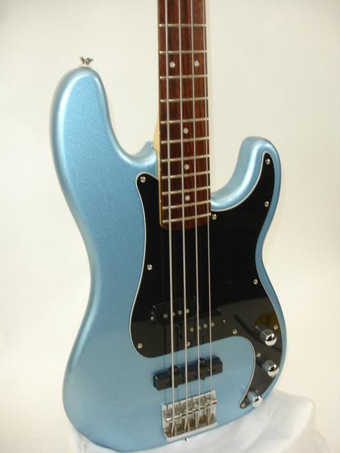 2018 Squier Vintage Modified Precision Bass PJ, Rosewood Fingerboard, Lake Placid Blue - Previously Owned