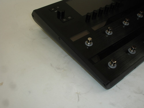 Line 6 Helix Guitar Multi-Effects Floor Guitar Effect Processor - Previously Owned