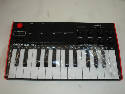 Akai MPK Mini MK III mk3 25-key Keyboard Controller w/ Box - Previously Owned