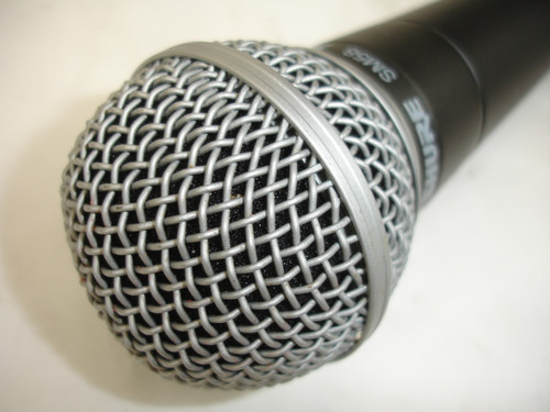 Shure SM58 Cardioid Dynamic Vocal Microphone with Bag - Previously Owned