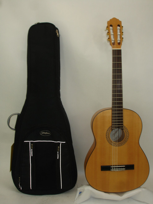 Hofner HF12 Nylon-String Classical Acoustic Guitar, Natural w/ Bag - Previously Owned