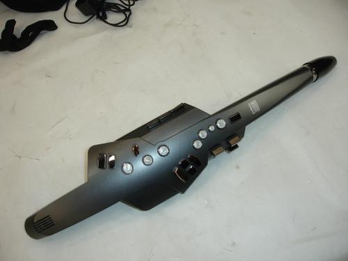 Roland Aerophone GO Digital Wind Instrument/MIDI Controller w/ Case - Previously Owned