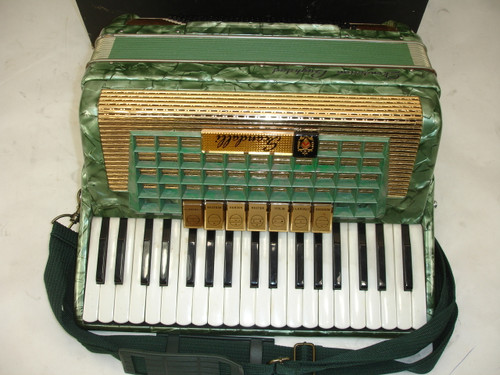 Scandalli Piano Accordion w/ Case - Previously Owned