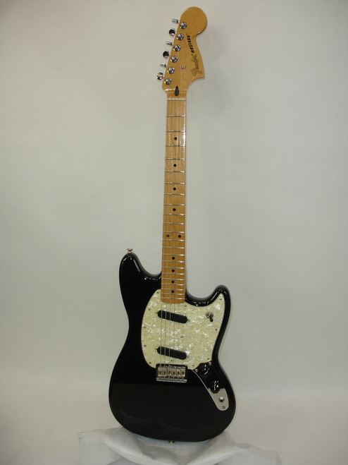 2016 Fender Mustang Electric Guitar, Maple Fingerboard, Black w/ Bag - Previously Owned