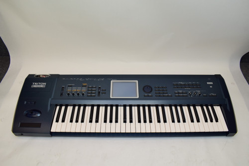 KORG TRITON Extreme 61-Key Music Workstation/Sampler Keyboard - Previously Owned
