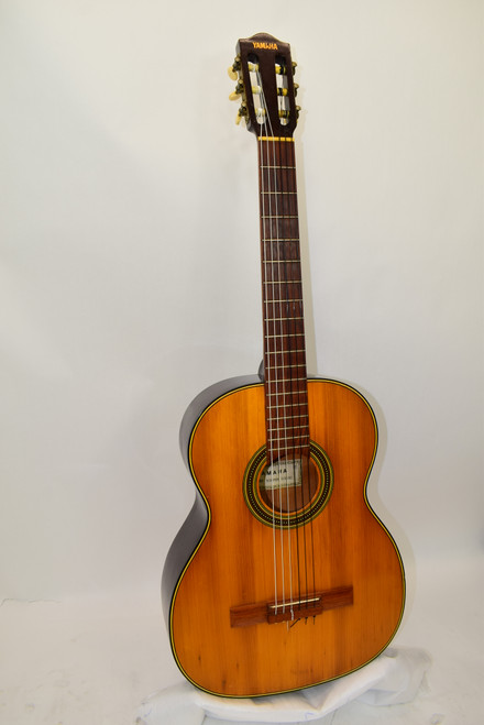 Vintage Yamaha No. 80 Classical Acoustic Guitar, Natural w/ Case - Previously Owned