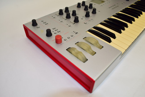 Alesis Ion 49-Key Analog Modeling Synthesizer Keyboard - Previously Owned