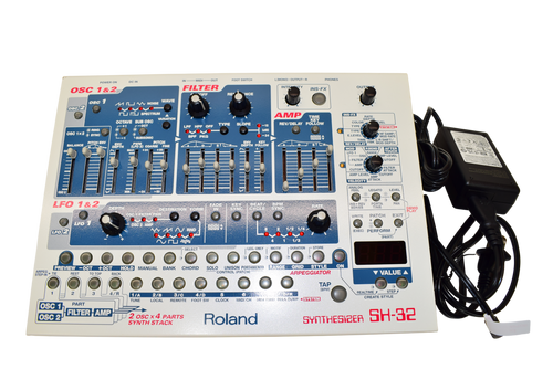 Roland SH-32 Desktop Synthesizer Module - Previously Owned