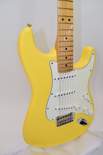 2022 Fender Player Stratocaster Electric Guitar, Maple Fingerboard, Buttercream - Previously Owned