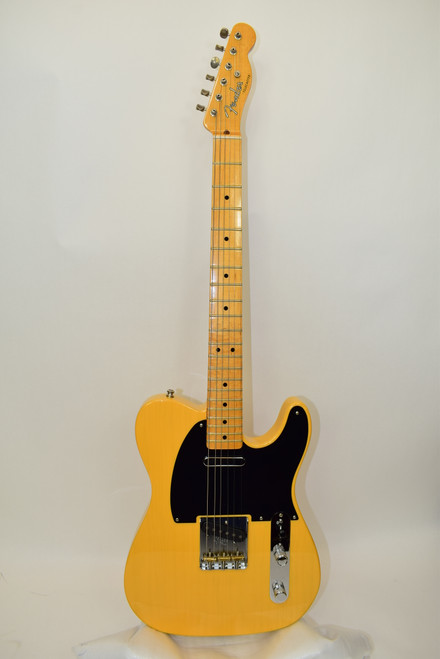 2012 Fender Classic Player Baja Telecaster Electric Guitar, Maple Fingerboard, Blonde w/ Case - Previously Owned