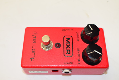 MXR M102 Dyna Comp Compressor Guitar Effects Pedal - Previously Owned