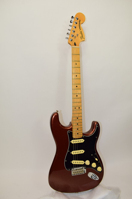 2019 Fender Deluxe Roadhouse Stratocaster Electric Guitar, Maple Fingerboard, Classic Copper w/ Bag - Previously Owned