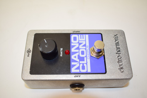 Electro-Harmonix Nano Clone Chorus Guitar Effects Pedal w/ Box - Previously Owned