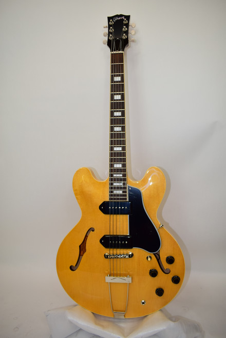 Gibson ES-330 Hollowbody Electric Guitar, Natural Gloss w/ Case - Previously Owned