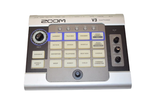 Zoom V3 Multi-Effects Vocal Processor Pedal - Previously Owned