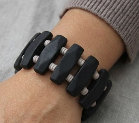 Modern Geometric Black Beaded Bracelet