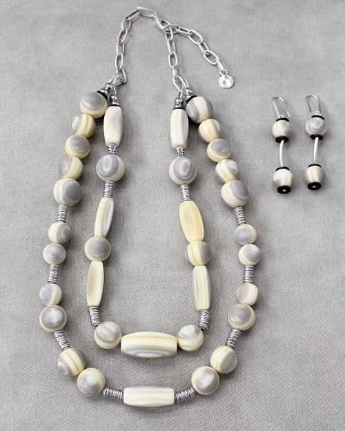 Tidal Flow Necklace Set