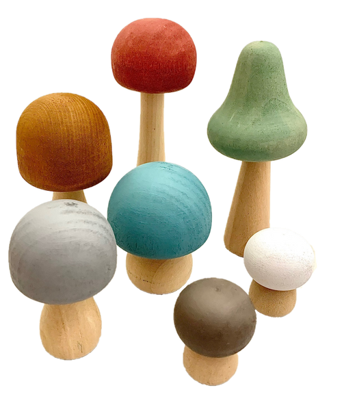 A set of 7 mushrooms between 4-12cm high.