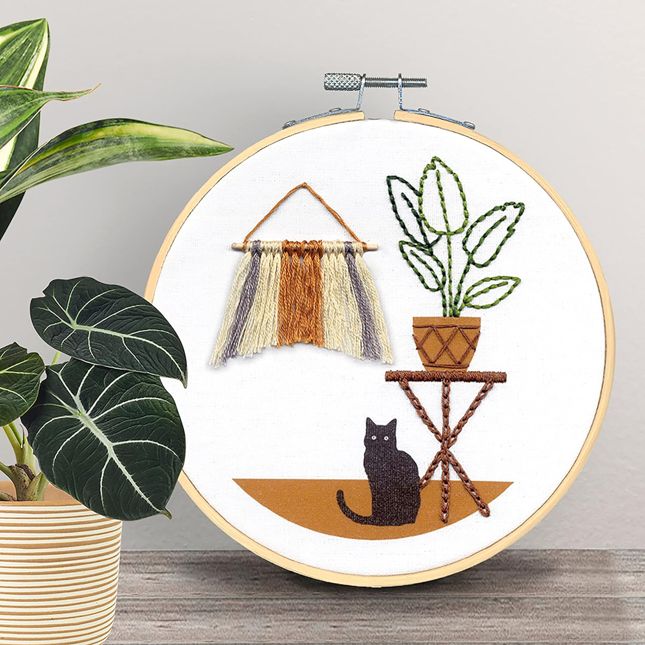 Dimensions Cat Floral Basic Embroidery Kit 6' Hoop